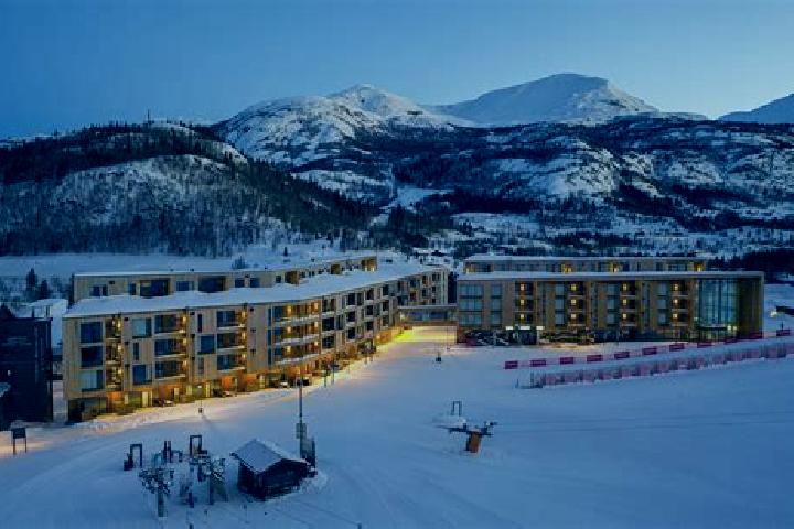Luna, 22 — Escort in Hemsedal, Norway