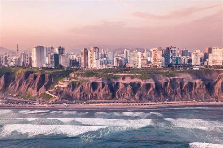 Luna, 22 — Escort in Laraqueri, Peru