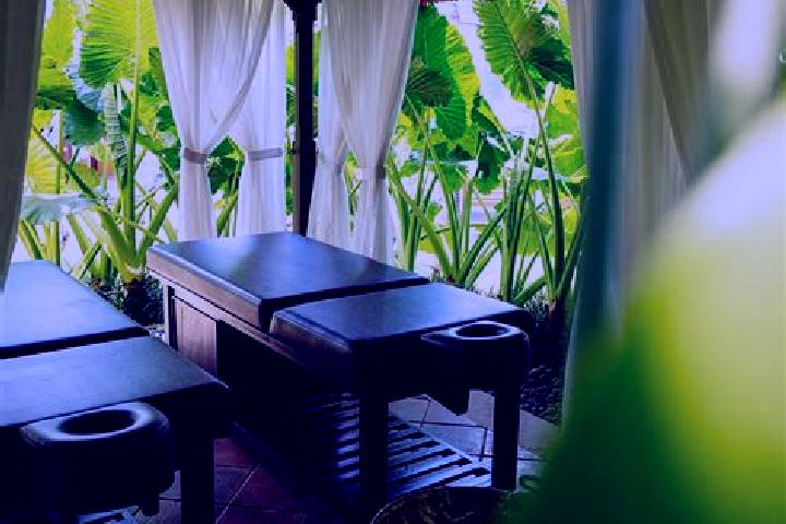 Luna, 22 — Escort in Semarapura, Indonesia