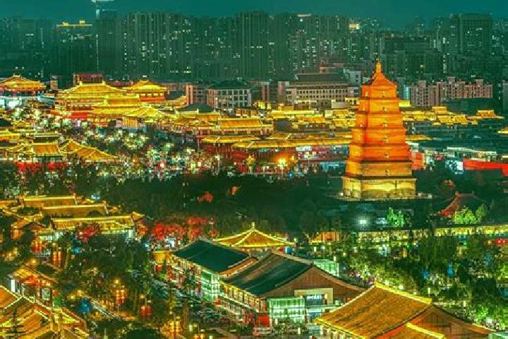 Luna, 22 — Escort in Xianan, China