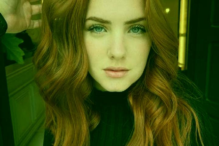 Luna, 23, a auburn blue-eyed mediterranean companion based in Godide. Offering Massage, A-Level, Dinner Date, Domination, Tantra. Available for incall and ou...