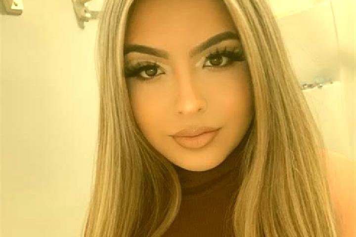 Luna, 23, a blonde brown-eyed latina companion based in Gaogu. Offering OWO, Dinner Date, Tantra. Available for incall and outcall, day and evening dates.