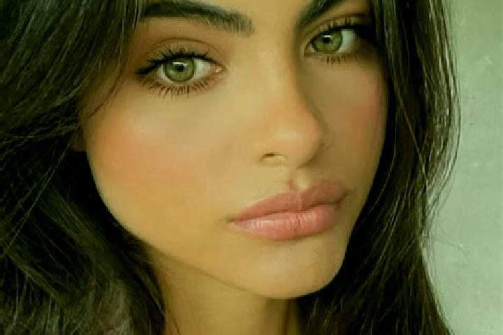 Luna, 23, a brunette brown-eyed caucasian companion based in Brorup. Offering Striptease, Prostate Massage. Available for incall and outcall, day and evening...