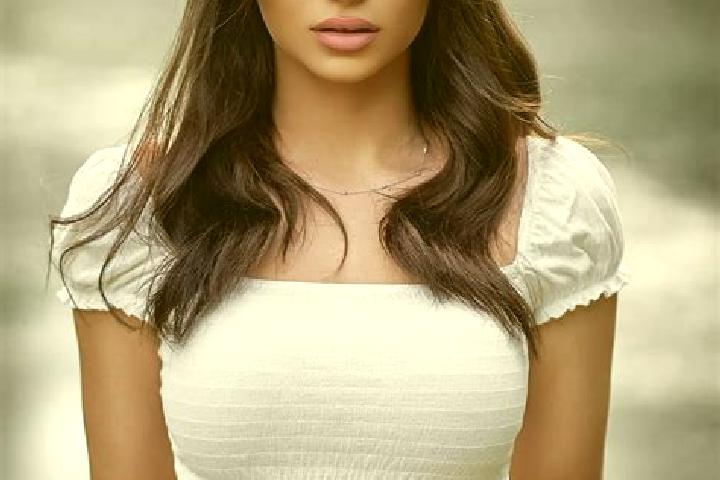 Luna, 23, a brunette brown-eyed ebony companion based in Roebaeck. Offering Striptease, 69, BDSM, Domination. Available for incall and outcall, overnight boo...