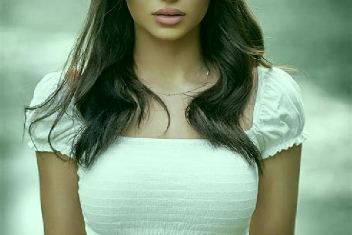 Luna, 23, a brunette brown-eyed mediterranean companion based in Caiyu. Offering Erotic Massage, BDSM, Fetish, Party Girl. Available for incall and outcall, ...