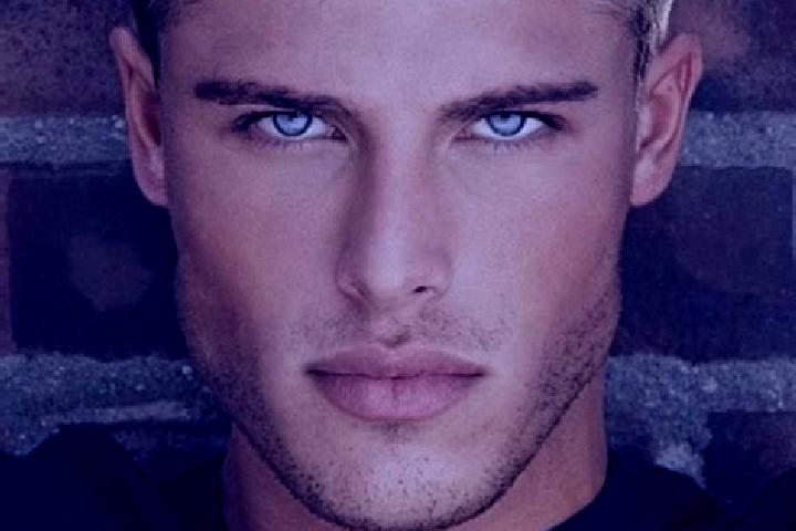 Luna, 23, a dark blonde dark-eyed caucasian companion based in Alcester. Offering Girlfriend Experience, Deep French Kissing, Party Girl, OWO. Available for ...