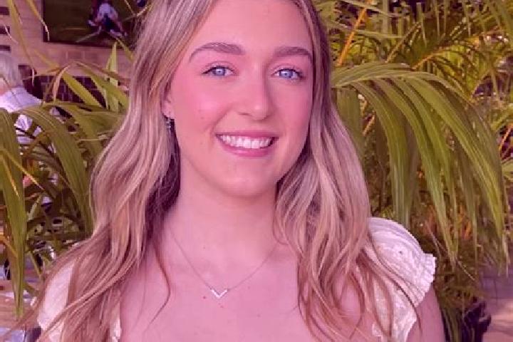 Luna, 23 — Escort in Abbey, Australia