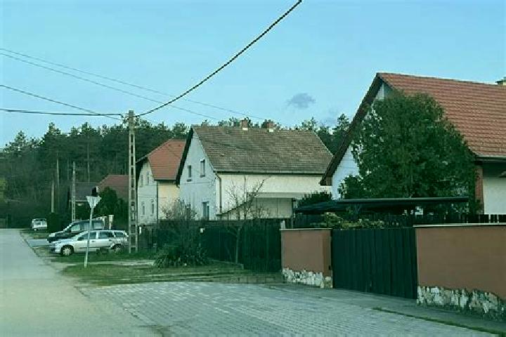 Luna, 23 — Escort in Besenyotelek, Hungary
