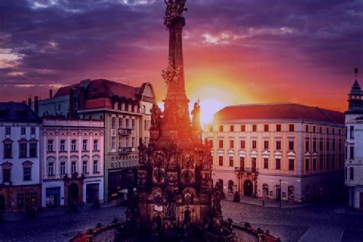 Luna, 23 — Escort in Cervene Pecky, Czech Republic
