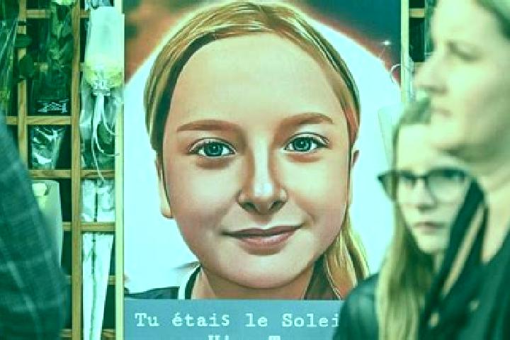 Luna, 23 — Escort in Fouquereuil, France