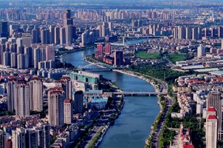 Luna, 23 — Escort in Hanchang, China