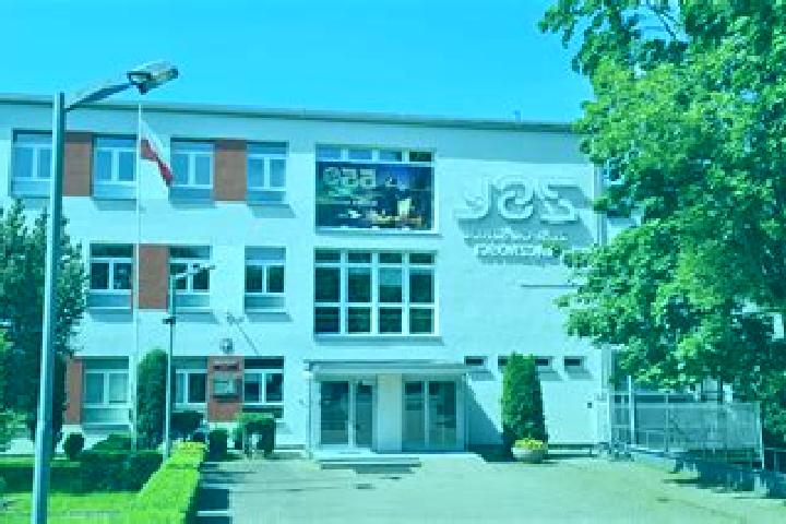 Luna, 23 — Escort in Iskrzyczyn, Poland