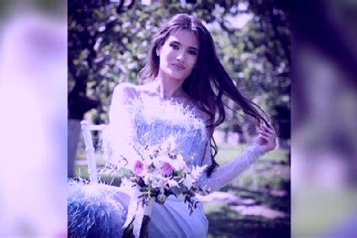 Luna, 23 — Escort in Lipova, Czech Republic