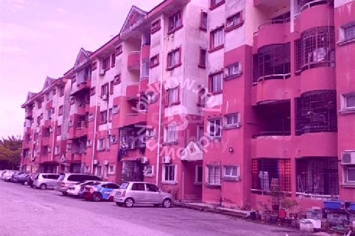 Luna, 23 — Escort in Taman Sepang Putra, Malaysia