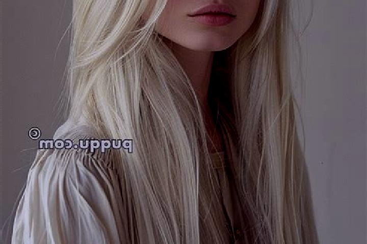 Luna, 24, a blonde amber-eyed slavic companion based in Caicara do Norte. Offering Deep French Kissing, 69, CIM, Duos, Massage. Available for incall and outc...