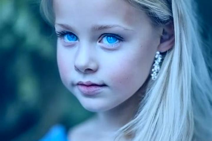 Luna, 24, a blonde blue-eyed caribbean companion based in Noyakert. Offering Fetish, CIM, Massage, Prostate Massage. Available for incall and outcall, overni...