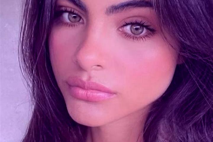 Luna, 24, a brunette green-eyed slavic companion based in Bradenville. Offering Dinner Date, A-Level, Overnight. Available for incall and outcall, overnight ...