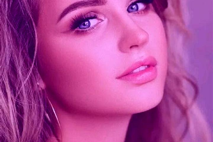 Luna, 24, a dark blonde blue-eyed european companion based in Tasyayla. Offering Couples, OWO, Prostate Massage. Available for incall and outcall, overnight ...