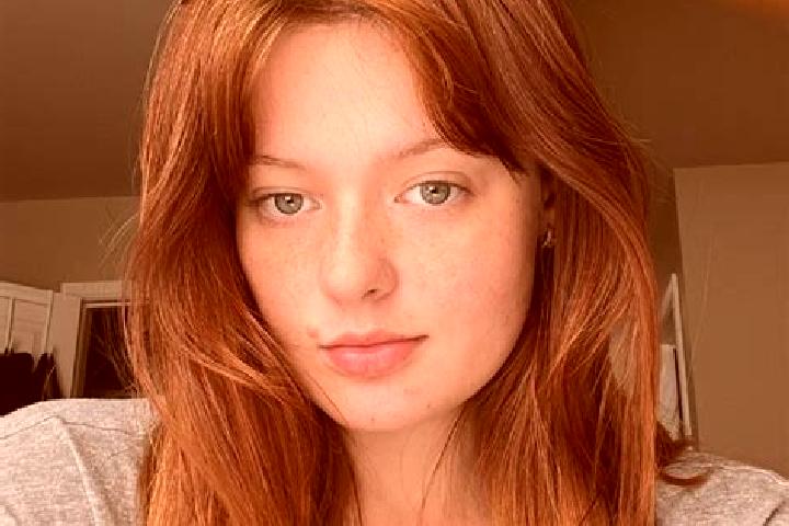 Luna, 24, a red blue-eyed mediterranean companion based in Bobu. Offering 69, Deep French Kissing, Roleplay, Overnight. Available for incall and outcall, ove...
