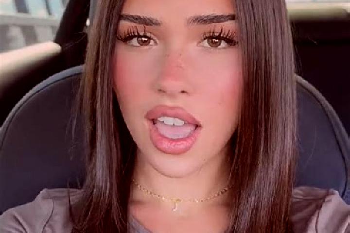 Luna, 24, a red dark-eyed mediterranean companion based in Haltom City. Offering Domination, Deep French Kissing, OWO. Available for incall and outcall, over...