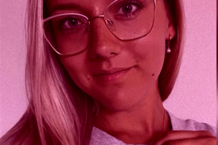 Luna, 24 — Escort in Abja-Paluoja, Estonia