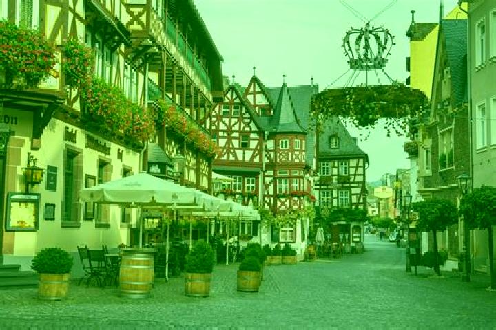 Luna, 24 — Escort in Bad Duerkheim, Germany