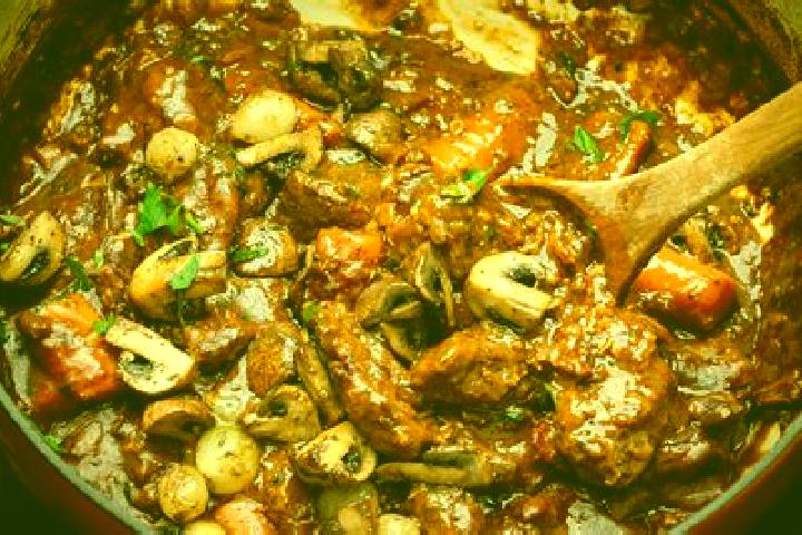 Luna, 24 — Escort in Bourguignon, France