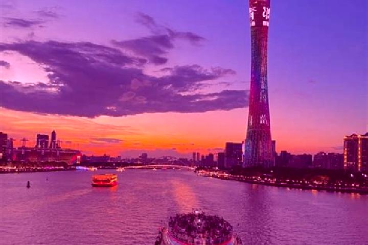 Luna, 24 — Escort in Jinzhong, China