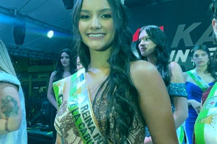 Luna, 24 — Escort in La Cabuya, Panama