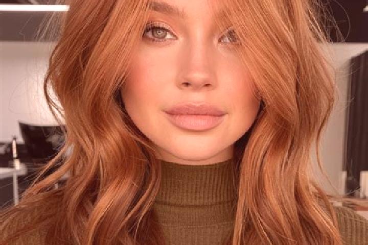 Luna, 25, a auburn grey-eyed mediterranean companion based in Merenii de Jos. Offering Dinner Date, Travel Companion, Duos. Available for incall and outcall,...