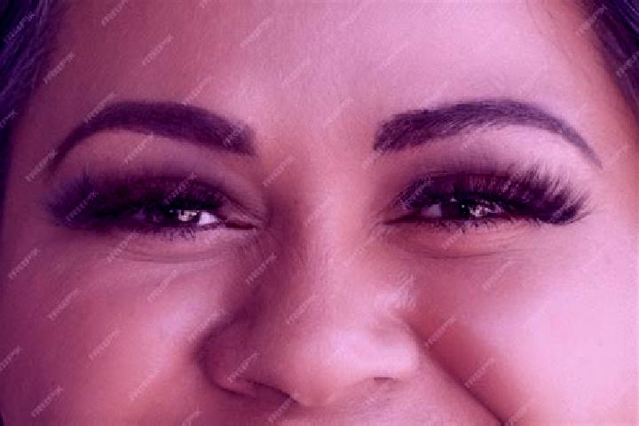 Luna, 25, a black green-eyed latina companion based in Linkou. Offering GFE, Massage, OWO. Available for incall and outcall, day and evening dates.