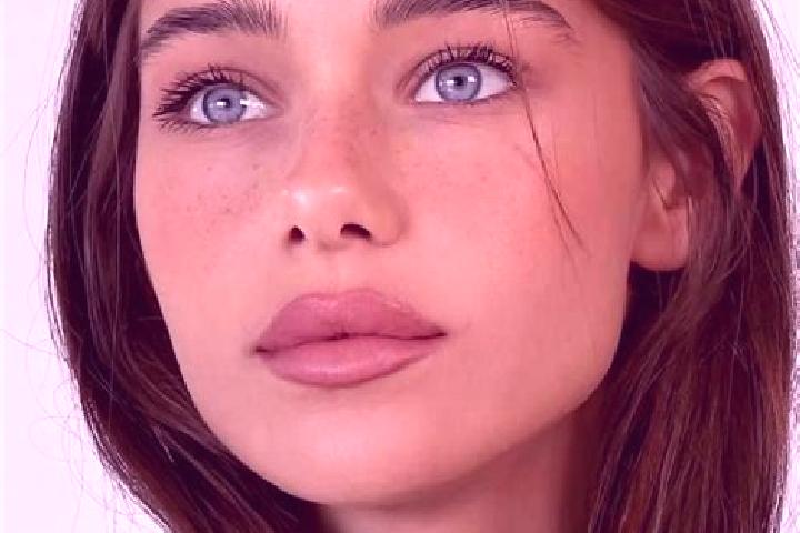 Luna, 25, a brunette blue-eyed mixed companion based in Lawar Khas. Offering Deep French Kissing, Overnight, Travel Companion. Available for incall and outca...