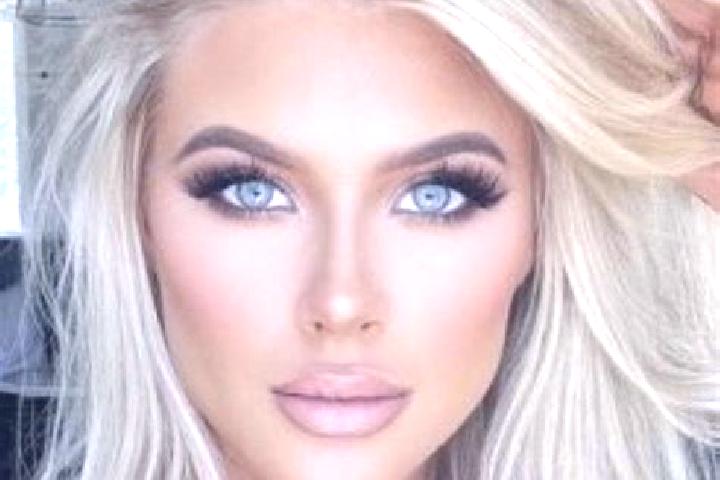 Luna, 25, a platinum blonde dark-eyed mediterranean companion based in Langdulang. Offering Travel Companion, Roleplay, Girlfriend Experience. Available for ...