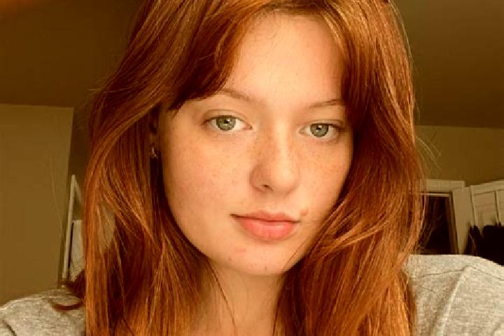 Luna, 25, a red brown-eyed european companion based in Slavuta. Offering Striptease, OWO, Erotic Massage. Available for incall and outcall, day and evening d...