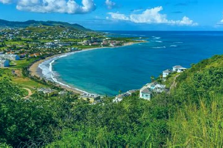 Luna, 25 — Escort in Dieppe Bay Town, Saint Kitts and Nevis