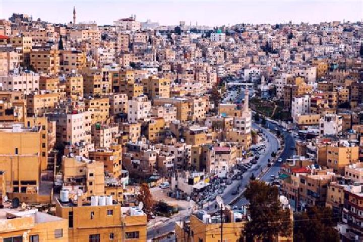 Luna, 25 — Escort in Marj Al Hamam, Jordan