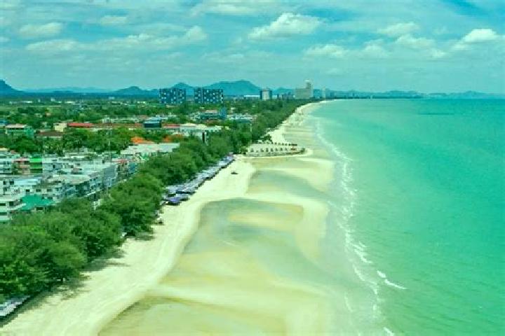 Luna, 25 — Escort in Phetchaburi, Thailand