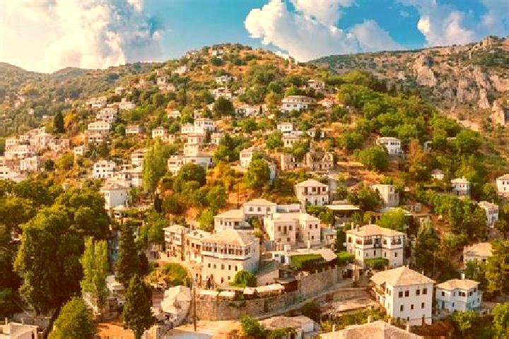 Luna, 25 — Escort in Selero, Greece