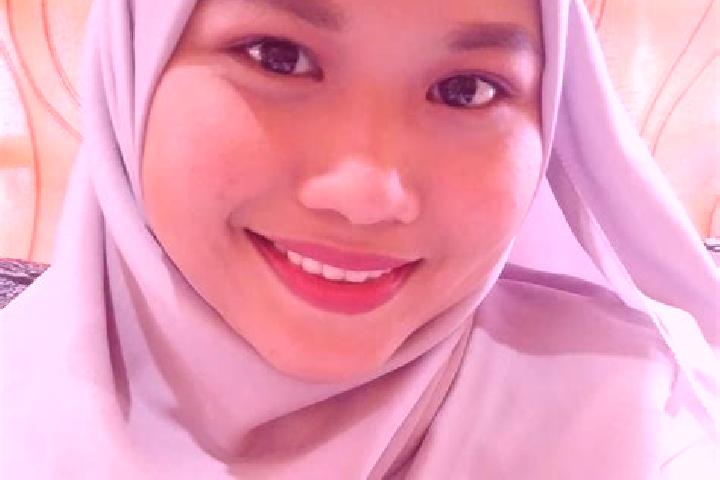 Luna, 25 — Escort in Temerluh, Malaysia