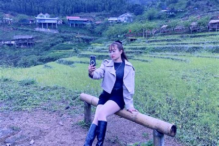Luna, 25 — Escort in Yabai, China