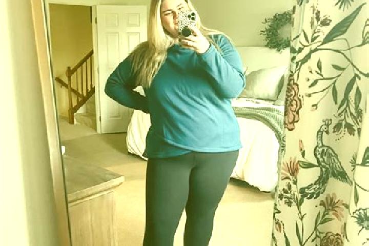 Luna, 26, a blonde amber-eyed ebony companion based in Cardigan Village. Offering Fetish, Duos, Travel Companion. Available for incall and outcall, day and e...