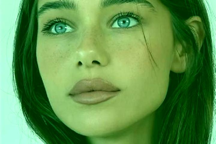 Luna, 26, a brunette brown-eyed slavic companion based in Sharakpur. Offering OWO, Overnight. Available for incall and outcall, day and evening dates.