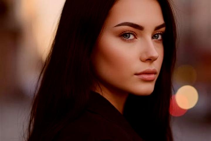 Luna, 26, a platinum blonde blue-eyed latina companion based in Mentaras. Offering Deep French Kissing, BDSM, Girlfriend Experience, Prostate Massage. Availa...
