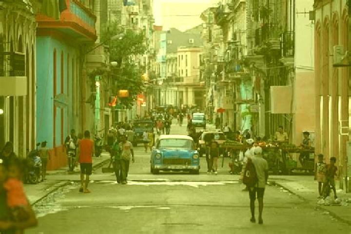 Luna, 26 — Escort in Jimaguayu, Cuba
