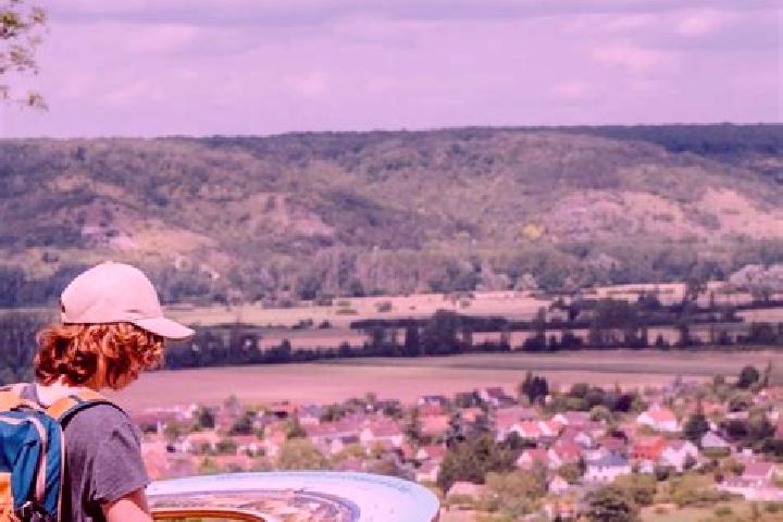 Luna, 26 — Escort in Oinville-sur-Montcient, France
