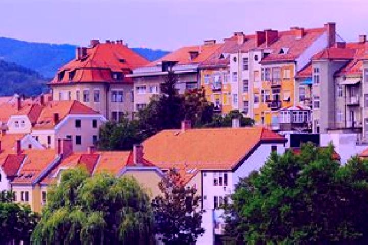 Luna, 26 — Escort in Podgorje, Slovenia