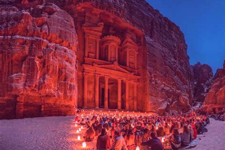 Luna, 26 — Escort in Wadi Musa, Jordan