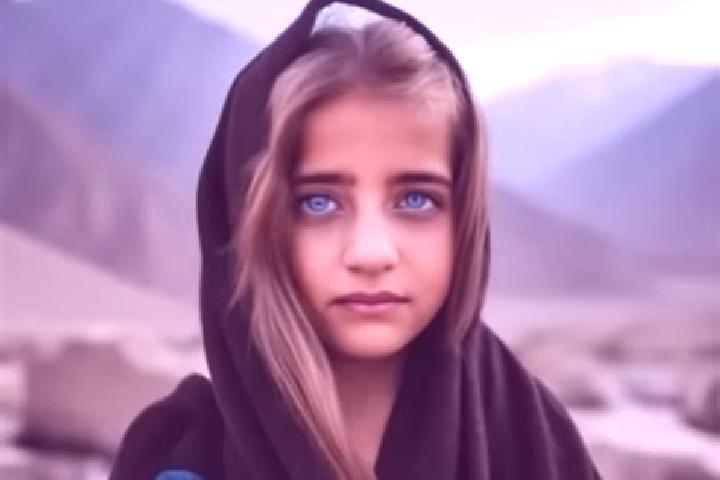 Luna, 27, a blonde dark-eyed middle eastern companion based in North Saint Paul. Offering Fetish, 69, Travel Companion, OWO, Dinner Date. Available for incal...