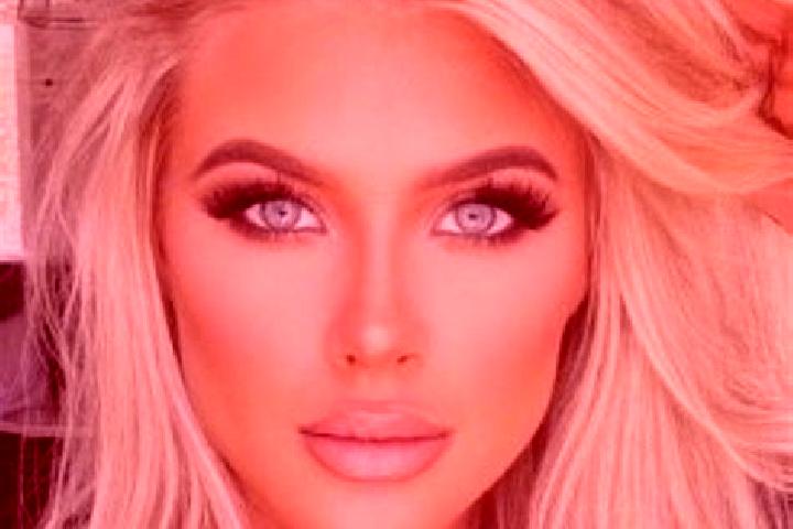 Luna, 27, a platinum blonde dark-eyed asian companion based in Gampeng. Offering OWO, Roleplay, Prostate Massage. Available for incall and outcall, day and e...