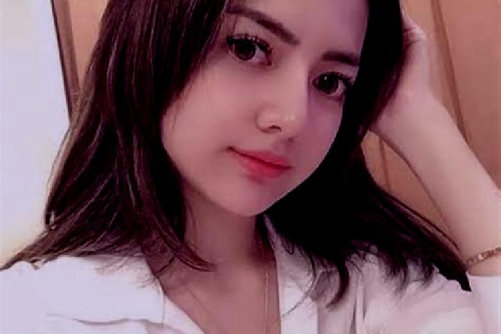 Luna, 27 — Escort in Baeoen, Indonesia